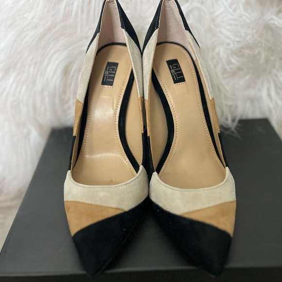 Brand New GILI Neutral Color Block Pointed Toe Pumps Soft Suede size 7 Gorg!👠❣️ - Picture 11 of 12